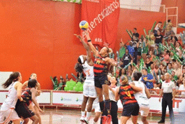 Americana-tem-1º-match-point-para-conquistar-Liga-feminina-de-Basquete