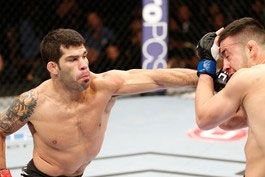 Assuncao-pode-ficar-seis-meses-suspenso-por-lesao-apos-UFC-170