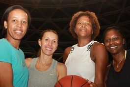 Campea-mundial-de-basquete,-Roseli-volta-a-ativa-em-selecao-master