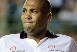 Caveirao-no-Barradao-Souza-estaria-negociando-com-o-Vitoria-presidente-admite-hipotese