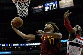 Cleveland,-de-Varejao,-leva-a-melhor