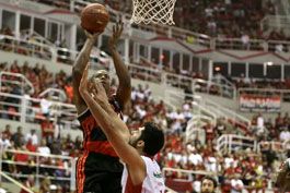 Com-convite-para-a-Summer-League,-MVP-Meyinsse-tem-futuro-incerto
