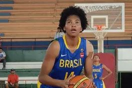 Das-ruas-para-o-basquete,-ex-catadora