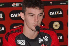 De-volta,-Luiz-Gustavo-diz-que-esta-pronto-para-ser-o--coringa--do-Vitoria