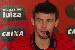 De-volta-Vitoria-acerta-retorno-do--coringa--Luiz-Gustavo-por-emprestimo