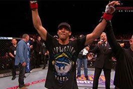 Edson-Barboza-comemora-nocaute,