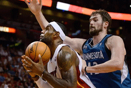 Em-jogo-com-duas-prorrogacoes,-Minnesota-derrota-Miami-de-LeBron