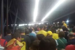 Filas,-falha-no-painel-e-briga-Arena-Corinthians-ainda-tem-problemas