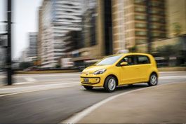 Garagem-CARPLACE--4-up--em-ensaio-urbano-e-no-teste-com-etanol