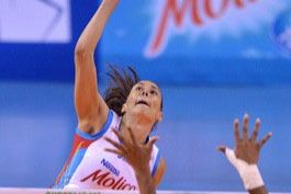 Invicto,-Osasco-sofre,-mas-derruba-Sao-Caetano-com-show-de-Thaisa