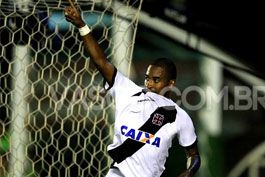 Montoya-brilha-na-estreia-de-outros-gringos,-e-Vasco-faz-seis-no-Frizao3