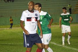 PITTONI-MARCA-AOS-49-DO-2º-TEMPO-E-SELA-VIRADA-DO-BAHIA-SOBRE-CONQUISTA