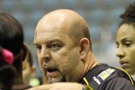 Proximos-na-classificacao,-Praia-e-Pinheiros-duelam-pela-Superliga