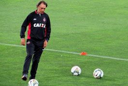 Rejuvenescido,-Atletico-PR-visita-o-Sporting-Cristal-pela-pre-Libertadores