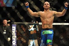 Robbie-Lawler--A-esquerda-dele-nao-me-preocupa