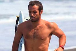 Surf-Tiago-Pires-defronta-brasileiros-na-primeira-ronda-do-Billabong-Pro-Tahiti