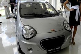 Veja-todos-os-detalhes-do-Geely-GC2-(Panda)-que-chega-em-abril-com-motor-1
