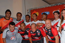 Vitoria-rescinde-contrato-com-a-fornecedora-de-material-esportivo